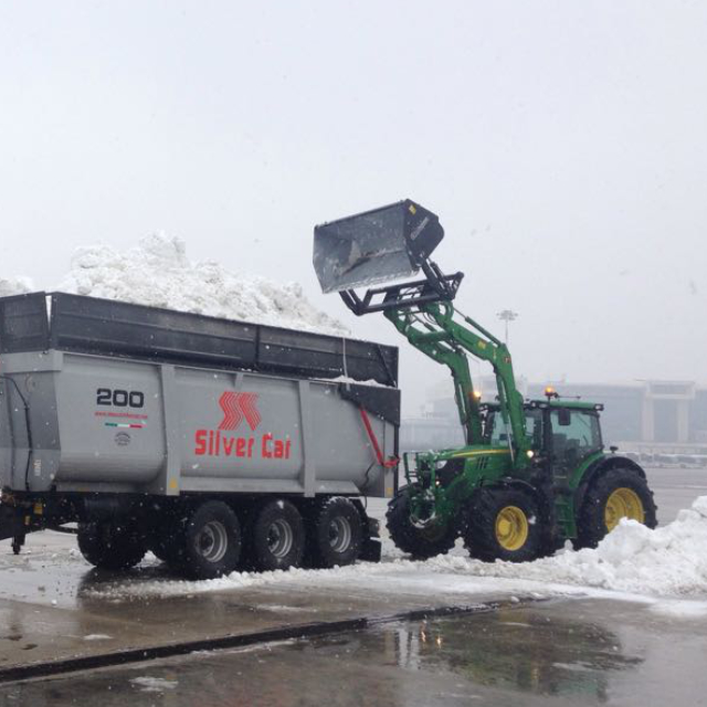 benna alto ribaltamento dalmasso su John Deere